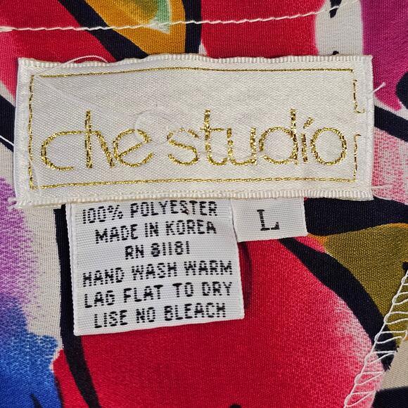 Che Studio Womens Vintage Short Sleeve Abstract Top Size Large 90s Vibrant Artsy - Picture 8 of 11